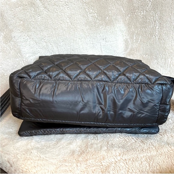 Chanel Coco Cocoon Quilted Puffer Messenger Bag - Picture 6 of 17